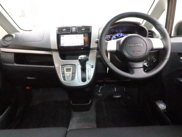 ダイハツ ムーヴカスタム RS SA