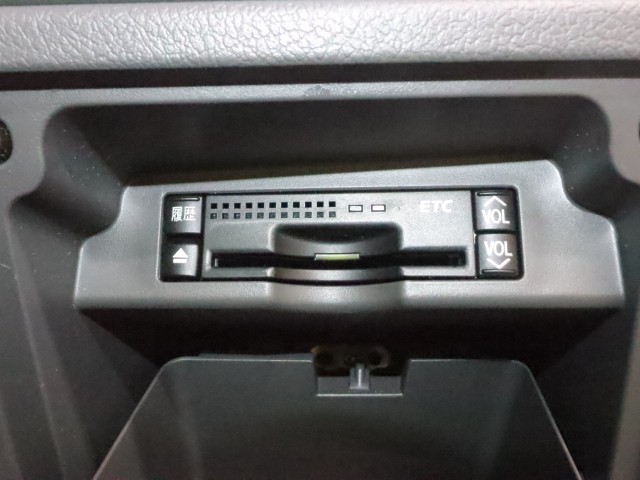 トヨタ ノア Xｽﾏｰﾄｴﾃﾞｨｼｮﾝ