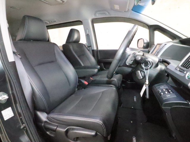 ホンダ ステップワゴン ｽﾊﾟｰﾀﾞZｸｰﾙｽﾋﾟﾘｯﾄｲﾝﾀｰﾅﾋﾞｾﾚｸｼｮﾝ