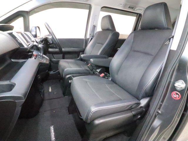 ホンダ ステップワゴン ｽﾊﾟｰﾀﾞZｸｰﾙｽﾋﾟﾘｯﾄｲﾝﾀｰﾅﾋﾞｾﾚｸｼｮﾝ