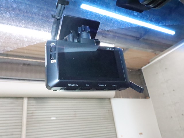 ホンダ ステップワゴン ｽﾊﾟｰﾀﾞZｸｰﾙｽﾋﾟﾘｯﾄｲﾝﾀｰﾅﾋﾞｾﾚｸｼｮﾝ