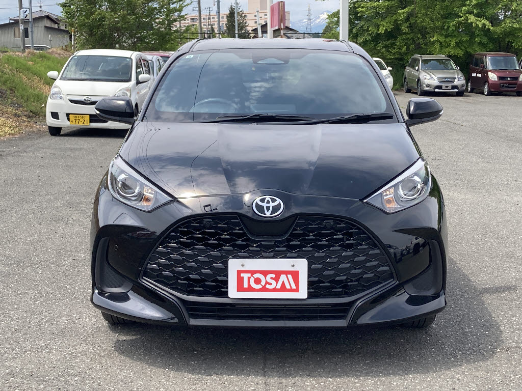 トヨタ ヤリス 1.5X