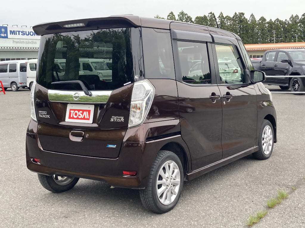 ニッサン デイズルークス ﾊｲｳｪｲｽﾀｰXVｾﾚｸｼｮﾝ　ｾｰﾌﾃｨ2