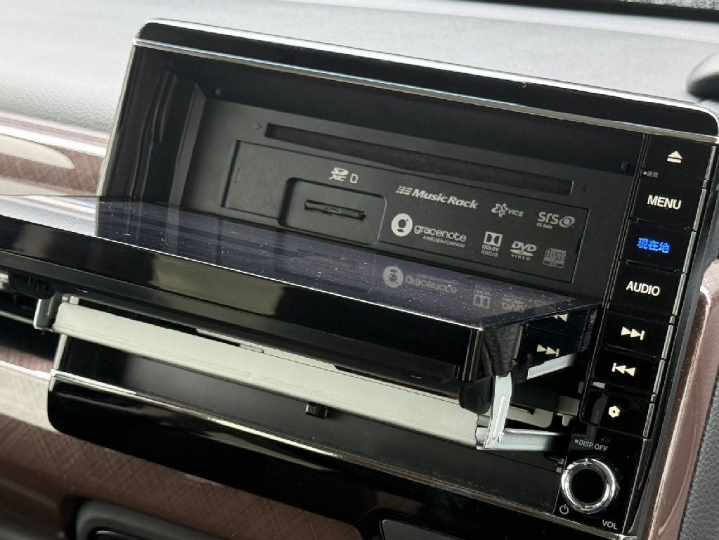 ホンダ Ｎ　ＢＯＸ G・LﾎﾝﾀﾞｾﾝｼﾝｸﾞｶｯﾊﾟｰﾌﾞﾗｳﾝS 4WD