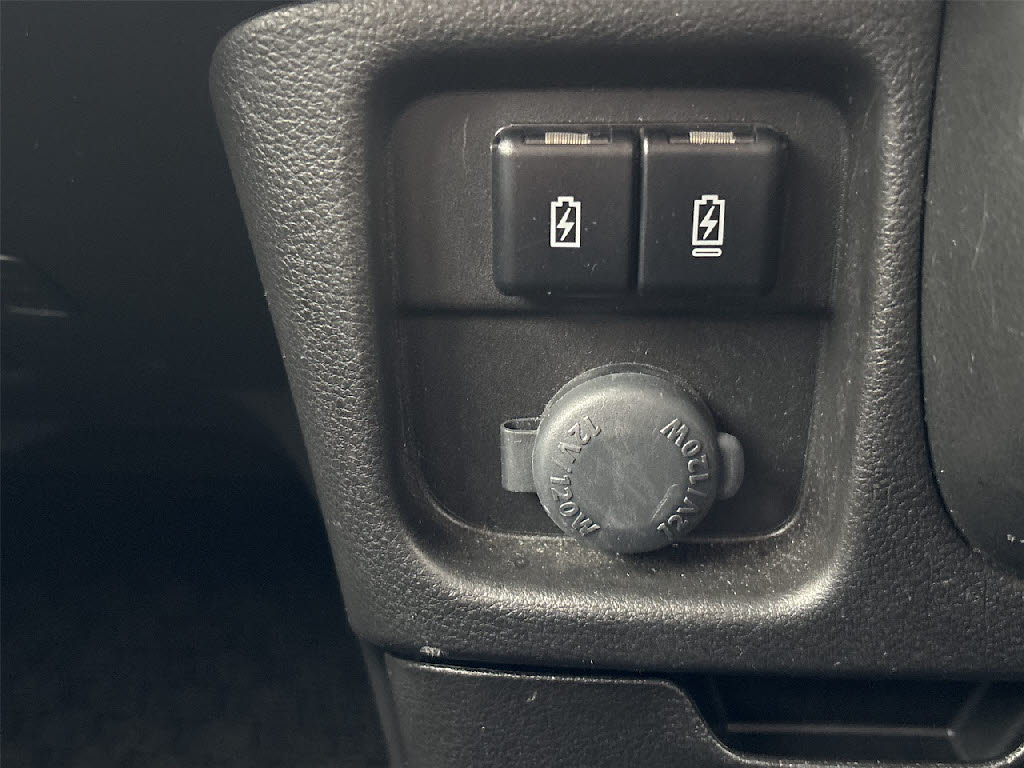 スズキ ソリオ ﾊｲﾌﾞﾘｯﾄﾞMX 4WD