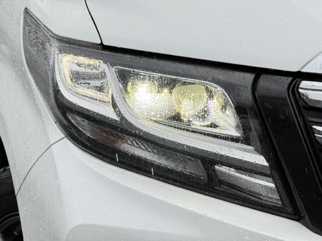 トヨタ アルファード 2.5SAﾊﾟｯｹｰｼﾞ 4WD