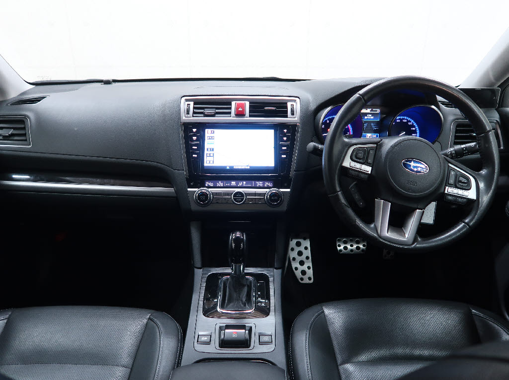 スバル ﾚｶﾞｼｨｱｳﾄﾊﾞｯｸ ﾘﾐﾃｯﾄﾞ 4WD