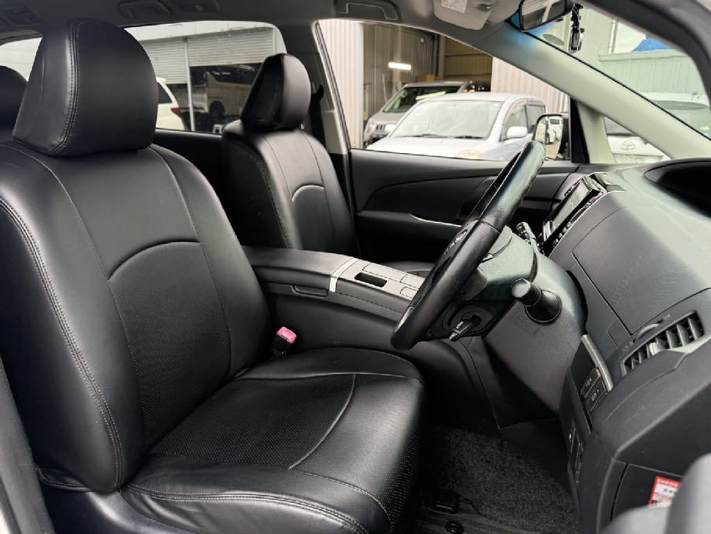 トヨタ ｴｽﾃｨﾏ ﾊｲﾌﾞﾘｯﾄﾞ ﾊｲﾌﾞﾘｯﾄﾞ ｱｴﾗｽ 4WD