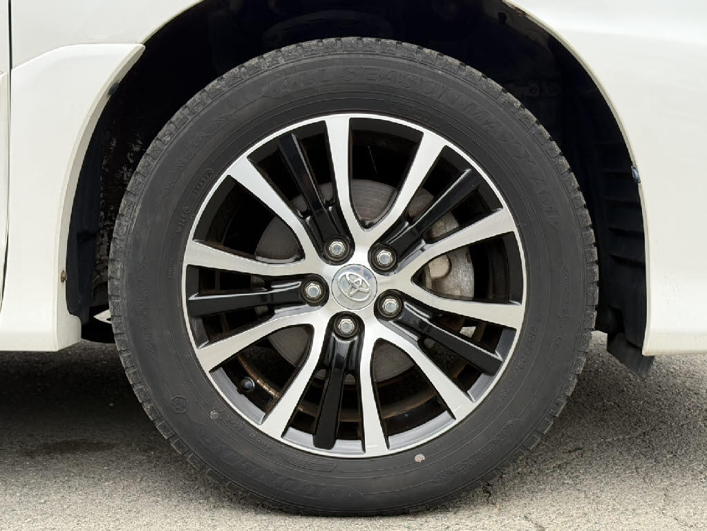 トヨタ ｴｽﾃｨﾏ ﾊｲﾌﾞﾘｯﾄﾞ ﾊｲﾌﾞﾘｯﾄﾞ ｱｴﾗｽ 4WD