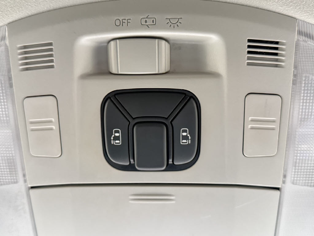 トヨタ ｱﾙﾌｧｰﾄﾞ ﾊｲﾌﾞﾘｯﾄﾞ SR 4WD