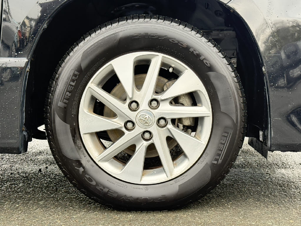 トヨタ ｱﾙﾌｧｰﾄﾞ ﾊｲﾌﾞﾘｯﾄﾞ SR 4WD