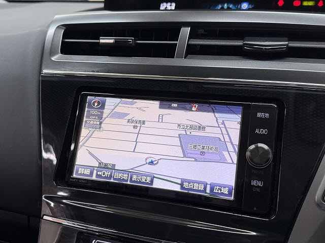 トヨタ プリウスアルファ G