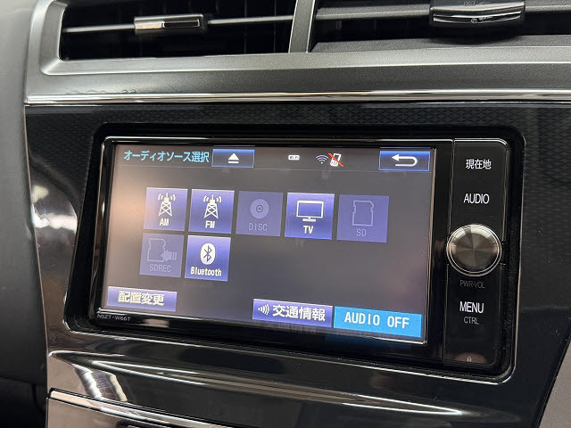 トヨタ プリウスアルファ G