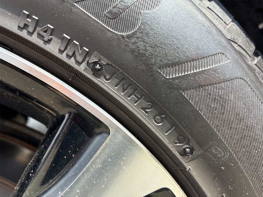 トヨタ エスティマ ｱｴﾗｽﾌﾟﾚﾐｱﾑｴﾃﾞｨｼｮﾝ 4WD