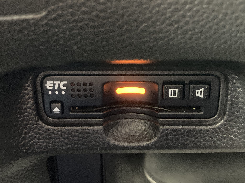 ホンダ Ｎ　ＢＯＸカスタム G・Lﾀｰﾎﾞﾎﾝﾀﾞｾﾝｼﾝｸﾞ 4WD