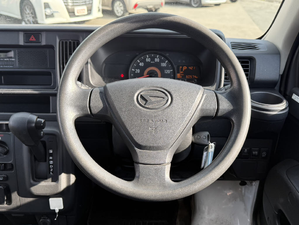 ダイハツ ハイゼットカーゴＶ ﾃﾞﾗｯｸｽ HR SA3 4WD