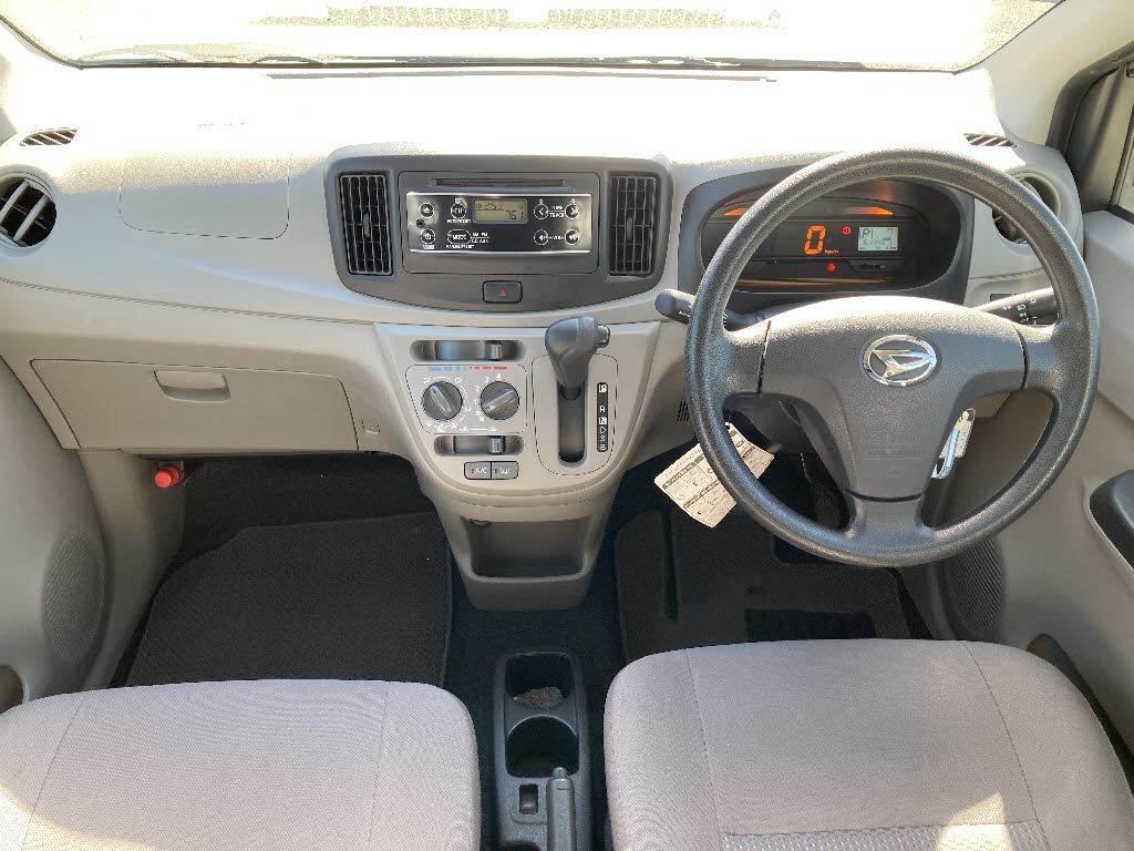 ダイハツ ミライース Lf 4WD