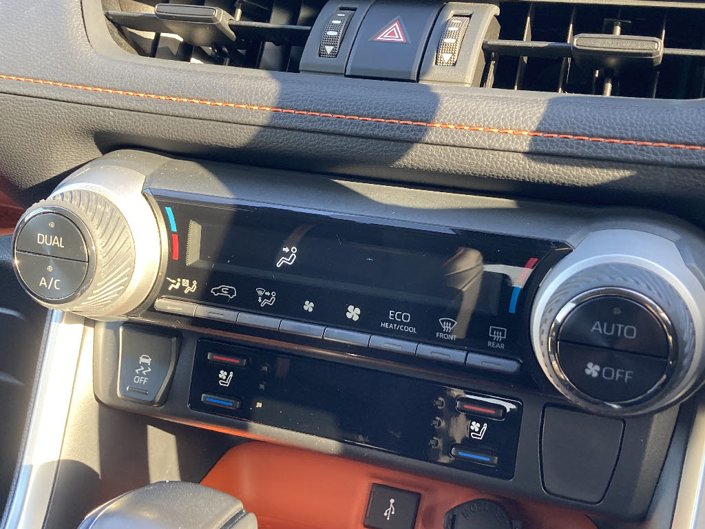 トヨタ ＲＡＶ－４ 4WD ｱﾄﾞﾍﾞﾝﾁｬｰ