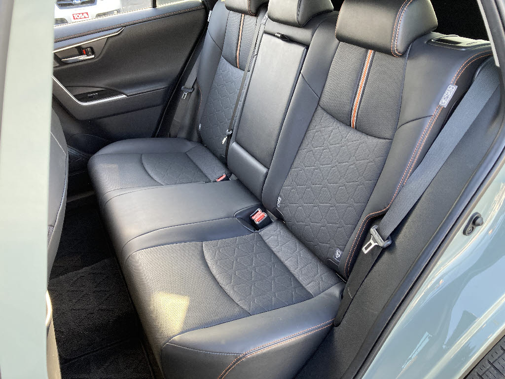 トヨタ ＲＡＶ－４ 4WD ｱﾄﾞﾍﾞﾝﾁｬｰ