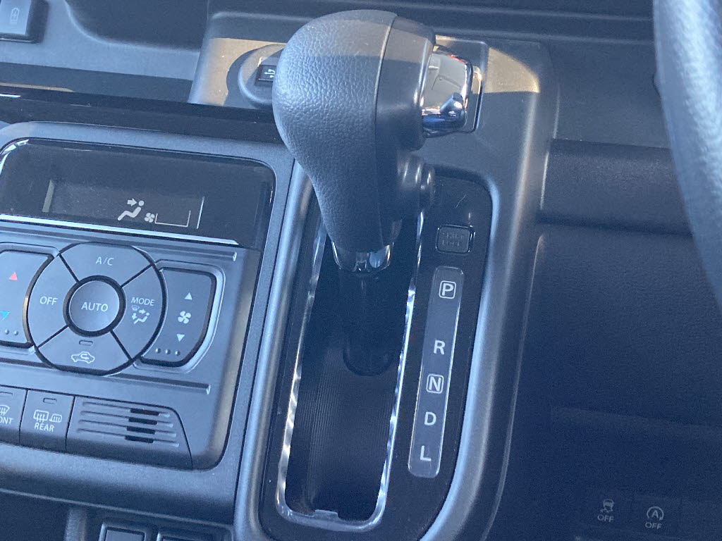 スズキ スペーシアカスタム ﾊｲﾌﾞﾘｯﾄﾞGS 4WD