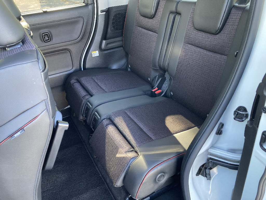 スズキ スペーシアカスタム ﾊｲﾌﾞﾘｯﾄﾞXS 4WD