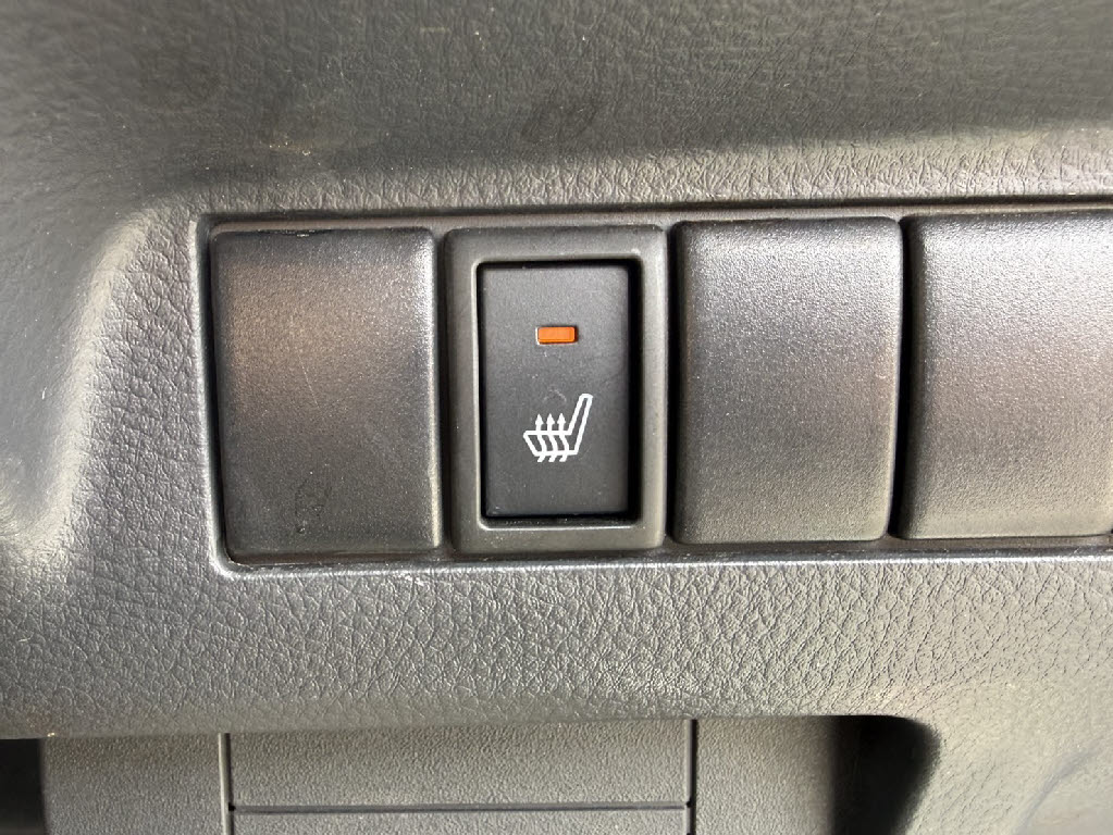 ニッサン モコ X FOUR