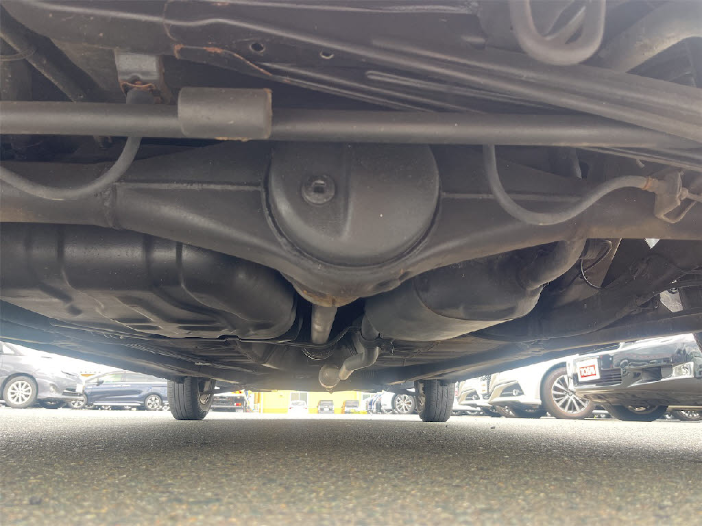 スズキ アルト F 4WD