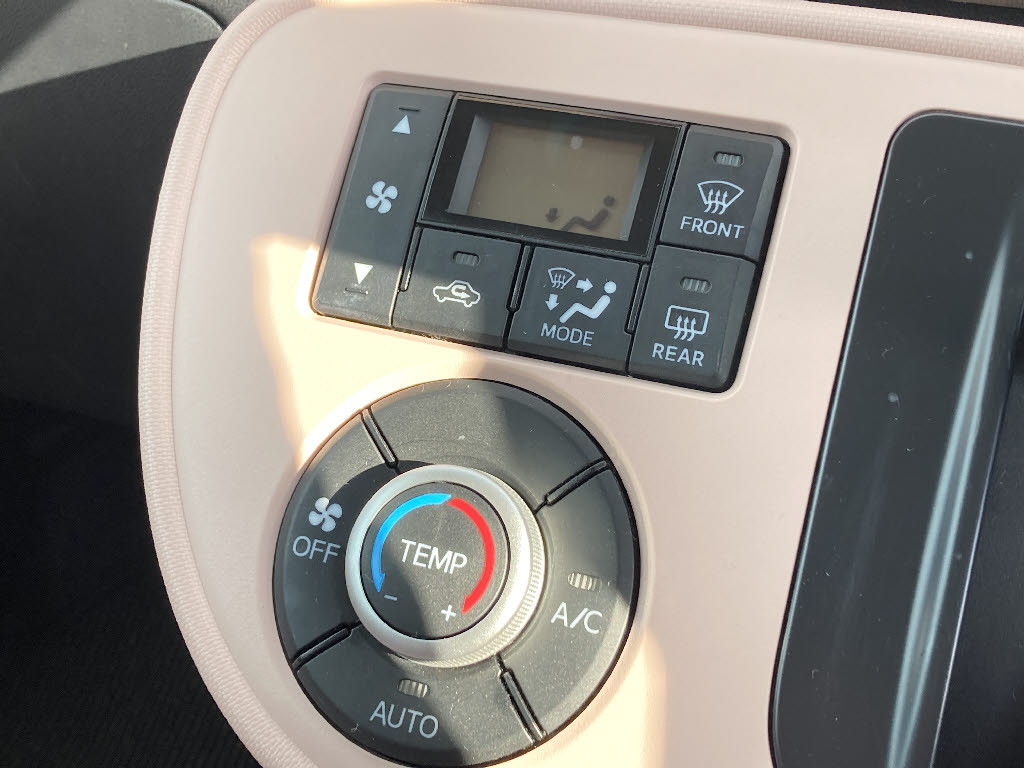ダイハツ ミラココア ココアプラスX 4WD