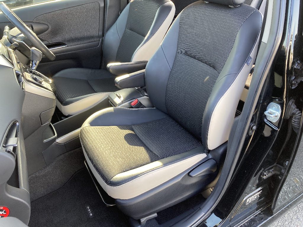 トヨタ ウィッシュ 特1.8Sﾓﾉﾄｰﾝ 4WD