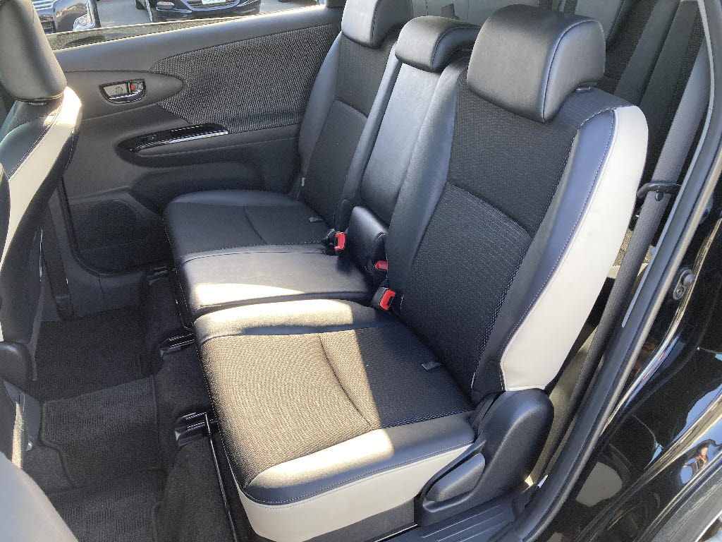 トヨタ ウィッシュ 特1.8Sﾓﾉﾄｰﾝ 4WD