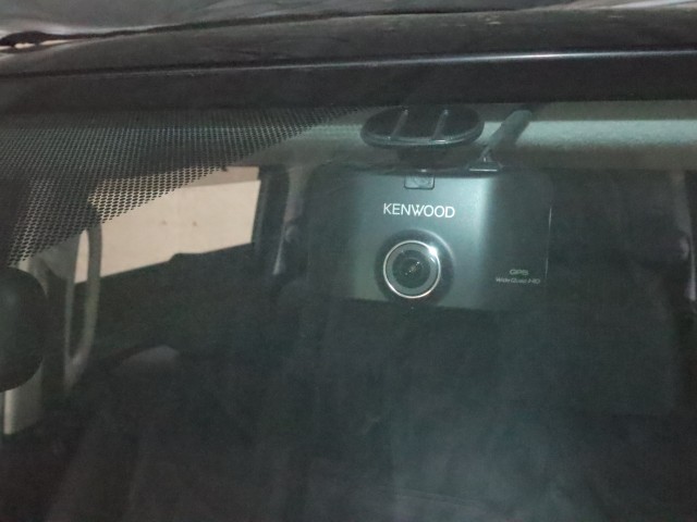 トヨタ ヴォクシー ZS 助手席ﾘﾌﾄｱｯﾌﾟｼｰﾄ車