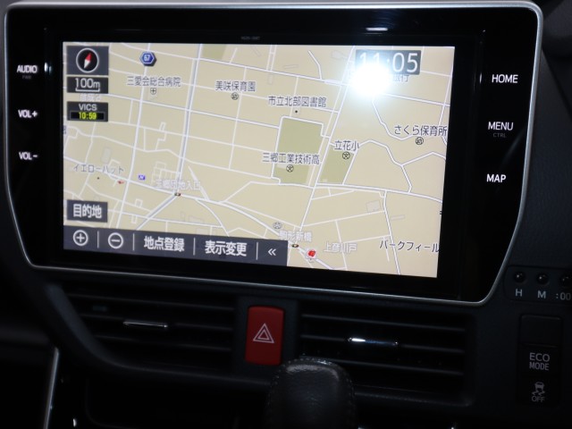 トヨタ ヴォクシー ＺＳ煌３