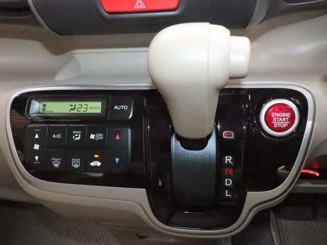 ホンダ Ｎ　ＢＯＸ Ｇ・Ｌパッケージ