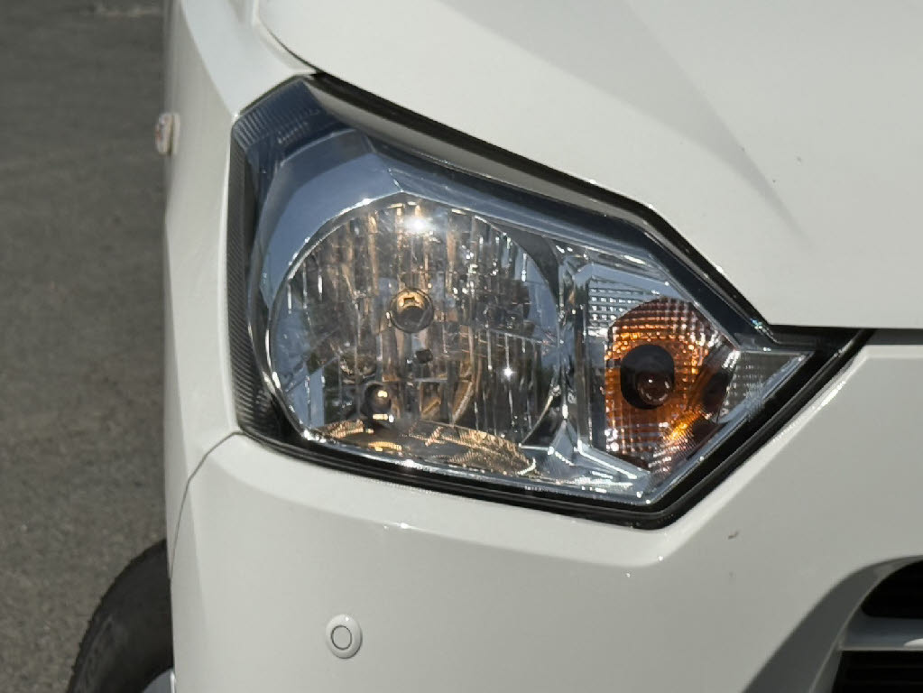 ダイハツ ミライース L SA3 4WD