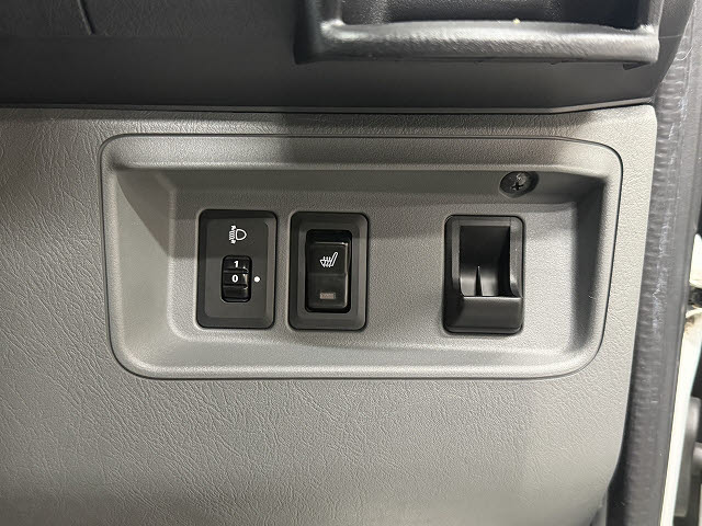三菱 ミニキャブＶ CD16.0KWH4ｼｰﾀｰ