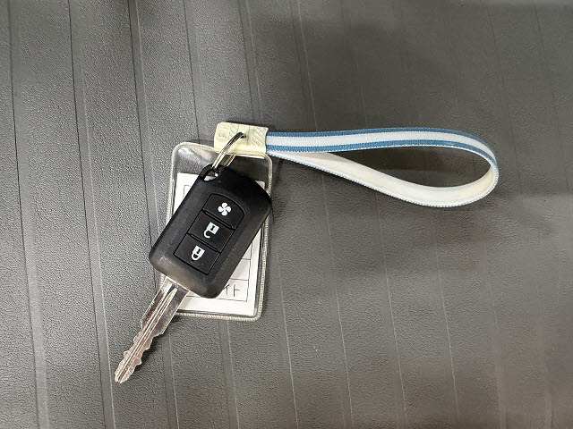 三菱 ミニキャブＶ CD16.0KWH4ｼｰﾀｰ