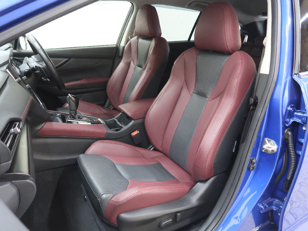 スバル レヴォーグ STIｽﾎﾟｰﾂEX　4WD