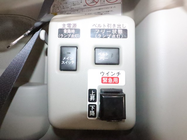 ダイハツ タント ｽﾛｰﾊﾟｰX SAⅢﾘﾔｼｰﾄ付仕様
