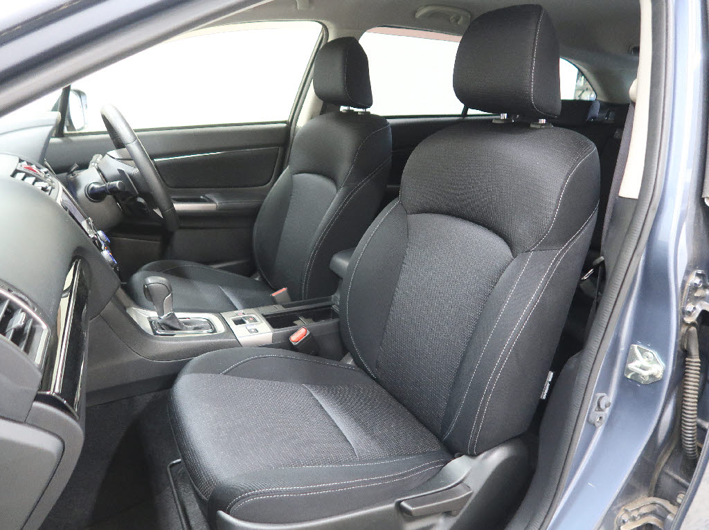 スバル レヴォーグ 1.6GT-ｱｲｻｲﾄﾌﾟﾗｳﾄﾞED