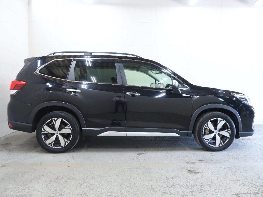 スバル フォレスター ｱﾄﾞﾊﾞﾝｽ 4WD