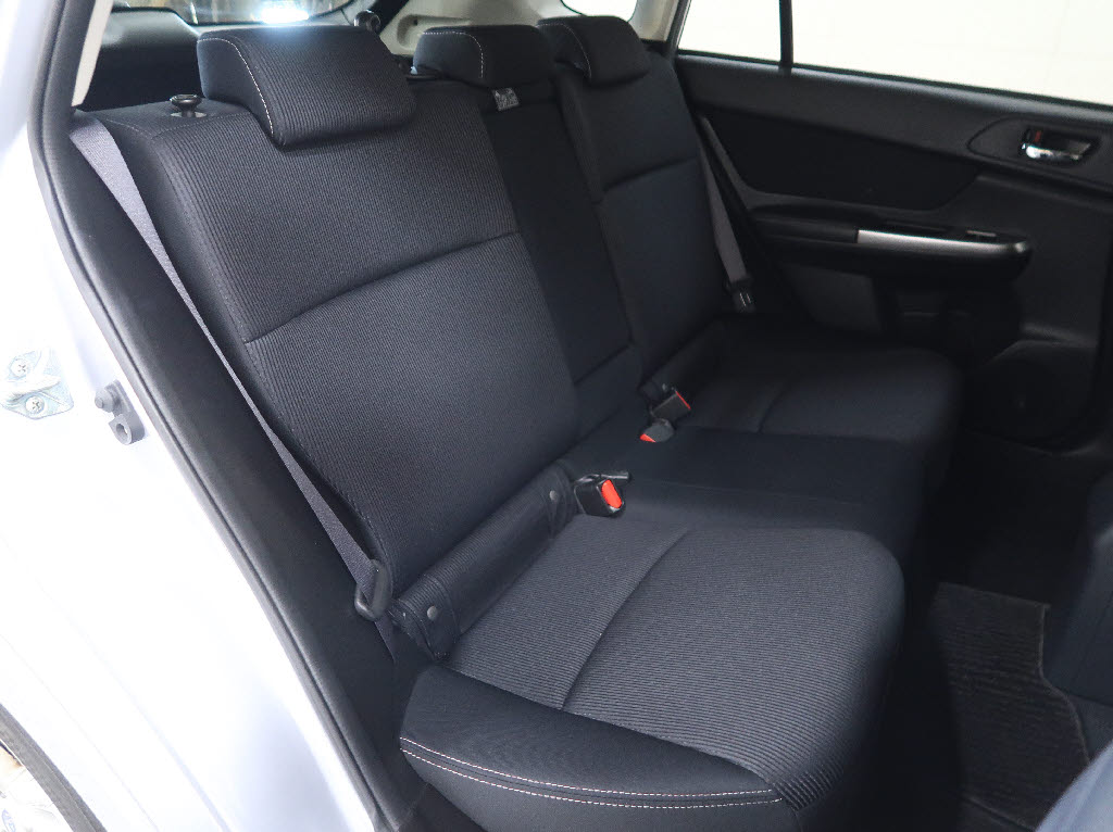 スバル インプレッサスポーツ 2.0I ｱｲｻｲﾄ 4WD
