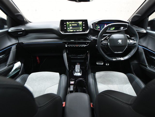 プジョー プジョー２０８ ＧＴ