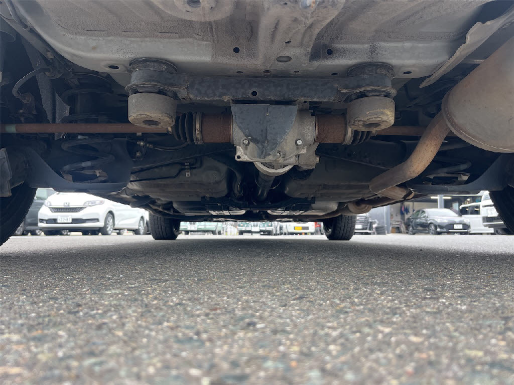 ホンダ フィット ﾍﾞｰｼｯｸ 4WD