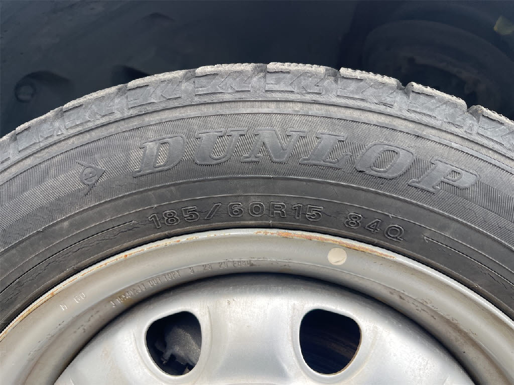 ホンダ フィット ﾍﾞｰｼｯｸ 4WD