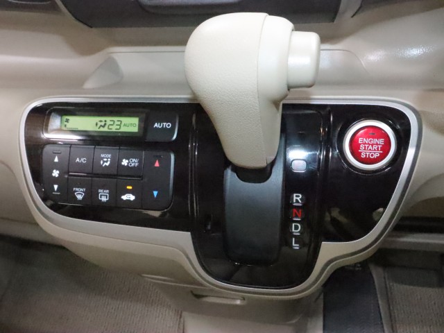 ホンダ Ｎ　ＢＯＸ G・Lﾊﾟｯｹｰｼﾞ