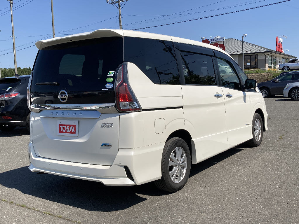 ニッサン セレナＨＶ ﾊｲｳｪｲｽﾀｰ 4WD