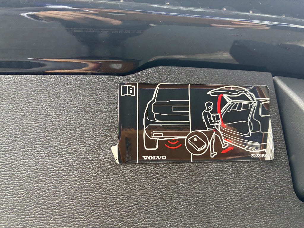 ボルボ ボルボ Ｖ６０ T5　モメンタム