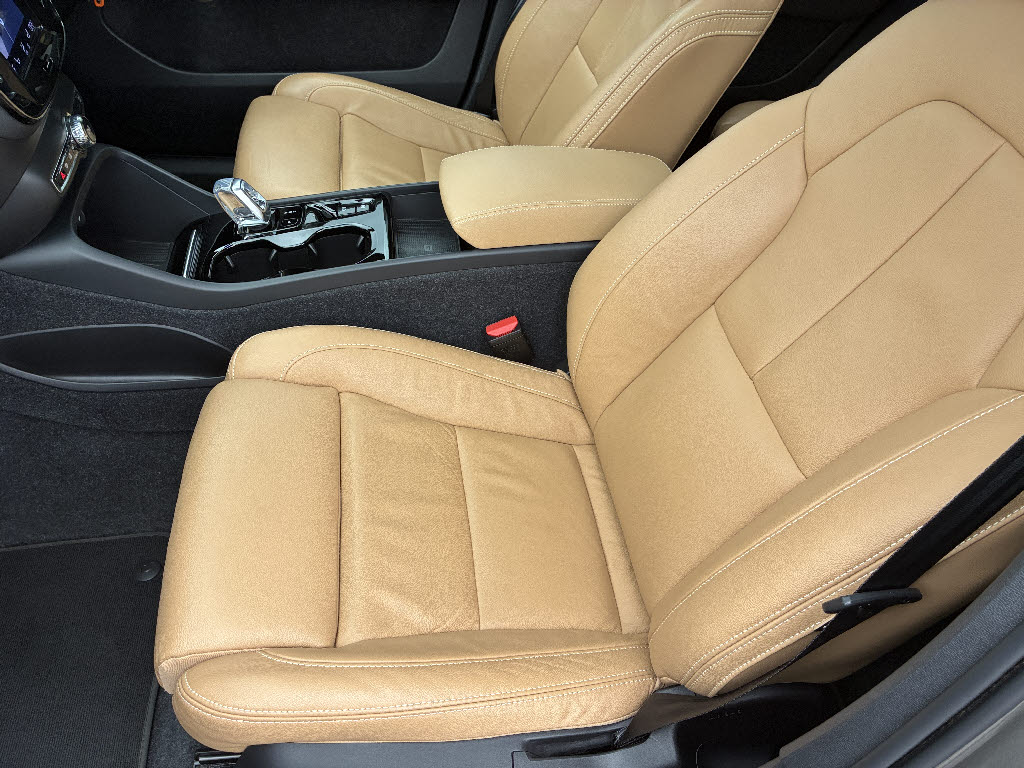 ボルボ ボルボ ＸＣ４０ ﾘﾁｬｰｼﾞﾌﾟﾗｸﾞｲﾝHV T5ｲﾝｽｸﾘﾌﾟｼｮﾝ