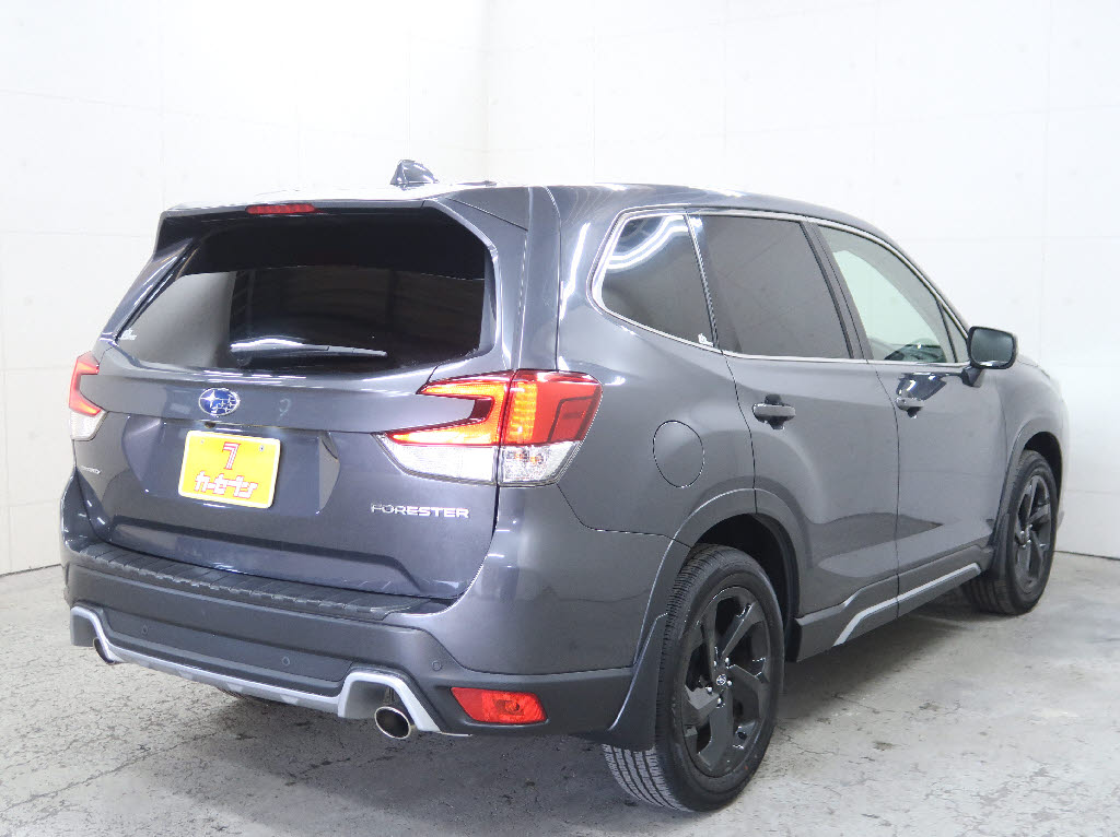 スバル フォレスター スポーツ 4WD