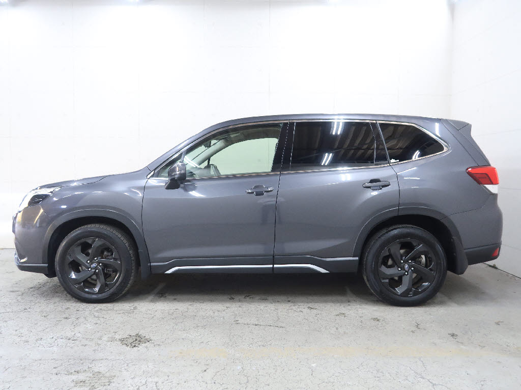 スバル フォレスター スポーツ 4WD